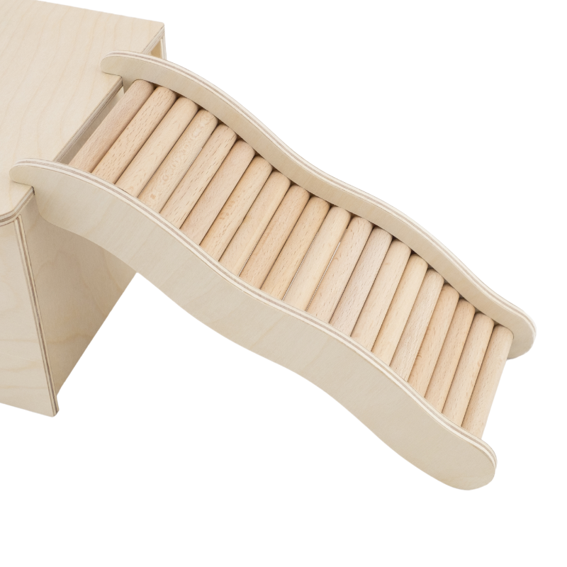 Wavey Stable Beech Stciks Ladder for small animals